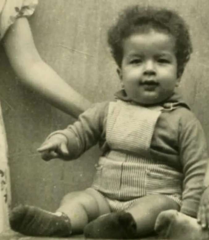 Une photo d'enfance de Slimane Dazi